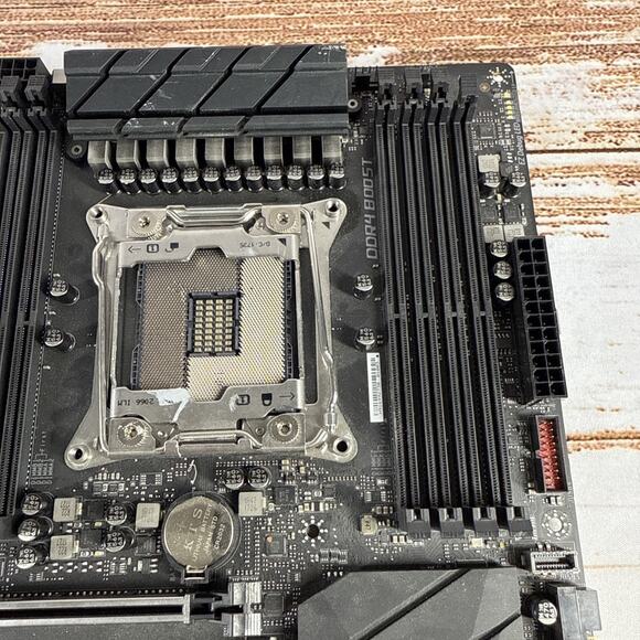 MSI X299 RAIDER Intel X299 DDR4 LGA 2066 ATX Motherboard (Used) - Picture 6 of 10